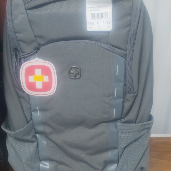 2 Swiss Tech BackPacks black & grey - Picture 2 of 5